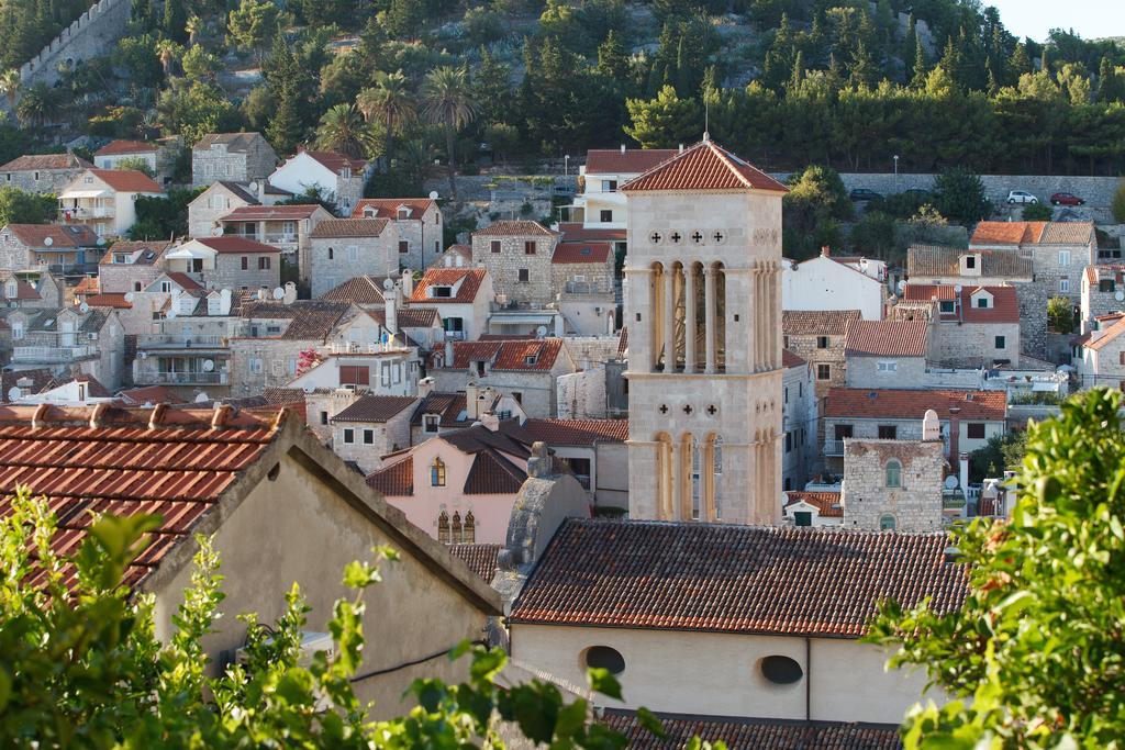 Apartment Dubica Hvar Town Exterior foto